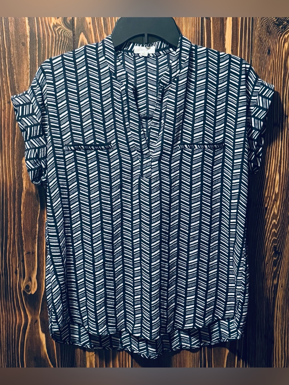 Mine Geometric Pattern Blouse Size Large